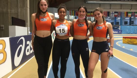 POZZA E LA 4X200 JUNIOR DA APPLAUSI AD ANCONA